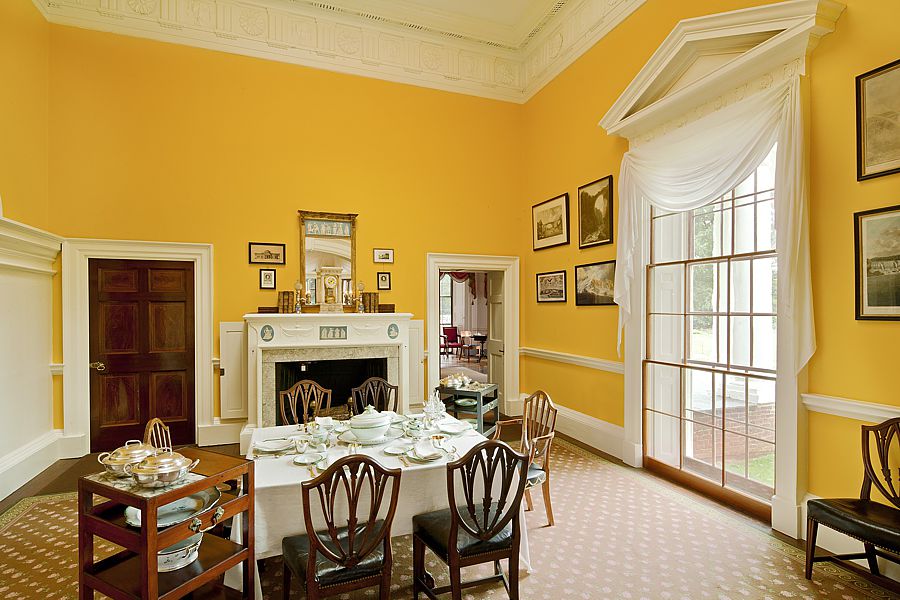In the U.S. it was Thomas Jefferson who set the standard for the grand dining room.