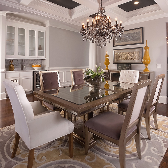 A Dining Room for Entertaining